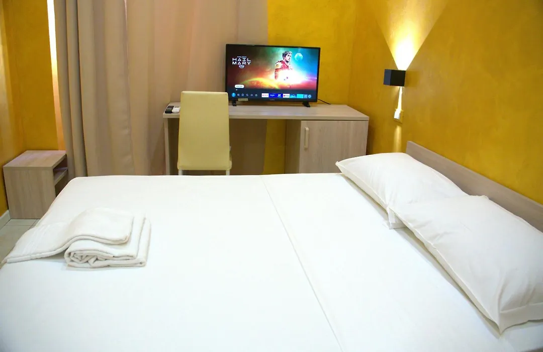 Hotel Ferrari-1