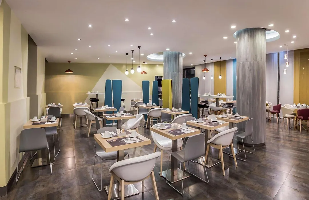 Mercure Roma Piazza Bologna-1