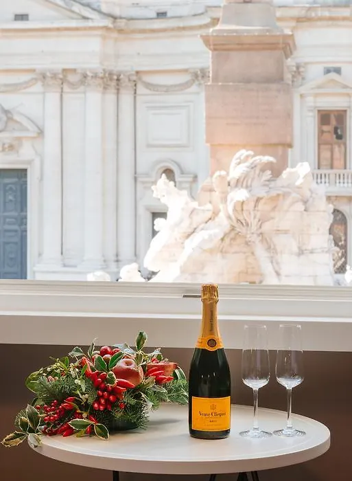 Rhea Silvia Luxury Navona-1