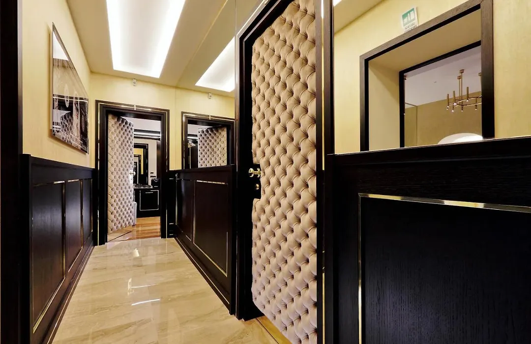 Spanish Hills Collection Luxury Suites & Jacuzzi-1
