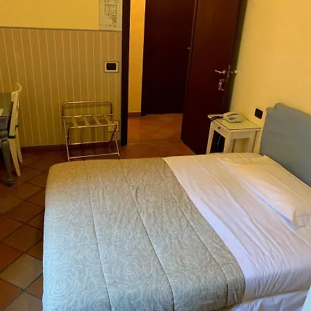 Hotel Croce Di Malta-2