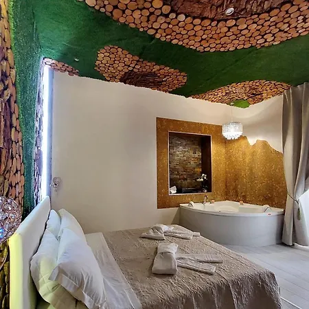 Suite Paradise Rome Guest Rooms-3