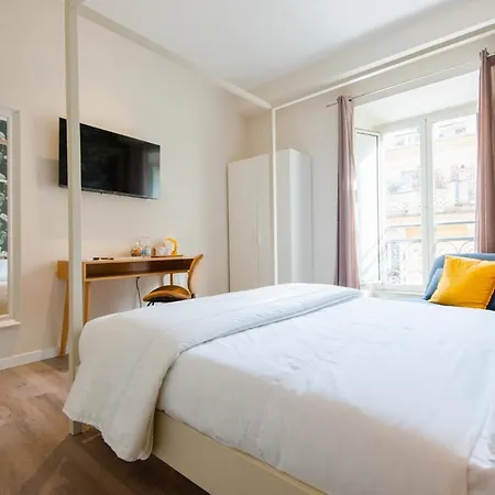 Design 18 Charming Rooms-2