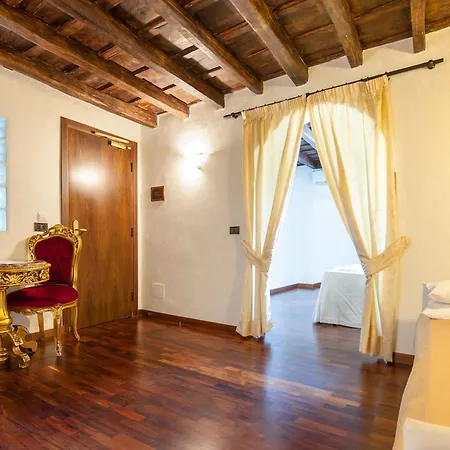 Royal House-2