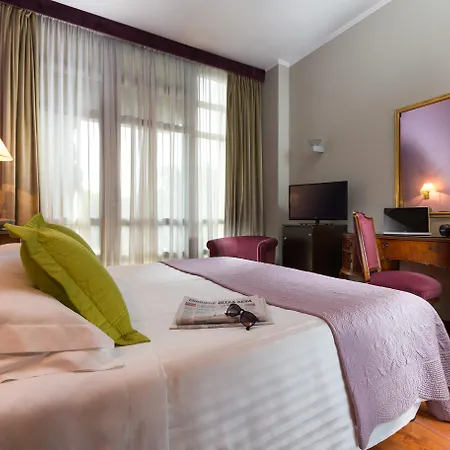 Hotel Fenix-3
