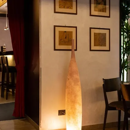 Hotel Re Di Roma-2