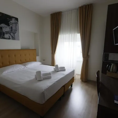 B&B A Picture Of Rome-3