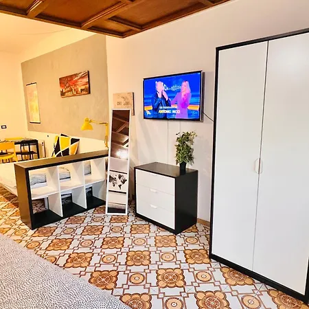 Aria Di Casa-2