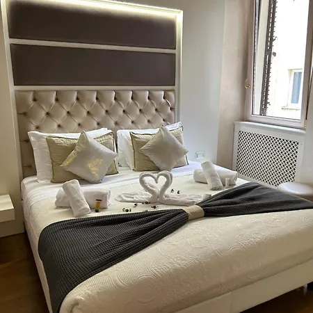Piazza Venezia Luxury Suite-3
