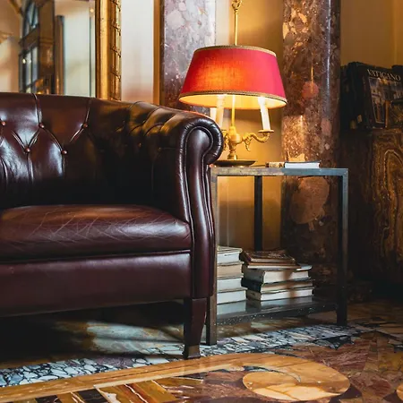 Hotel Des Epoques-2