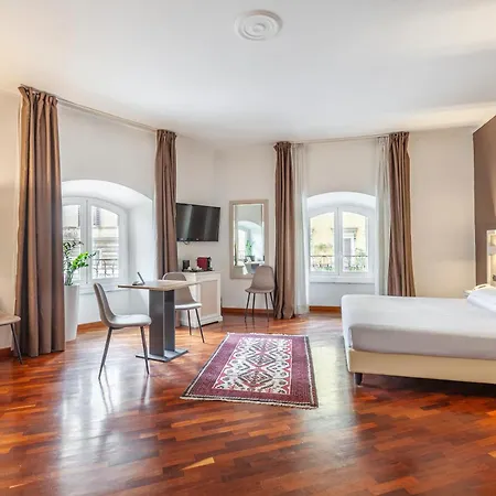 Inn Rome Rooms & Suites-3