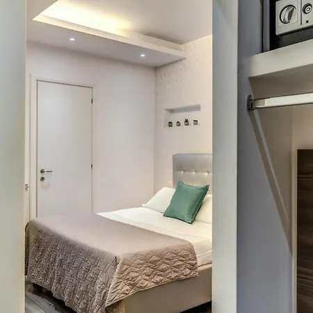 Spagna Boutique Suites-2