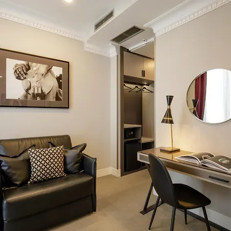 Condotti Boutique Hotel-3