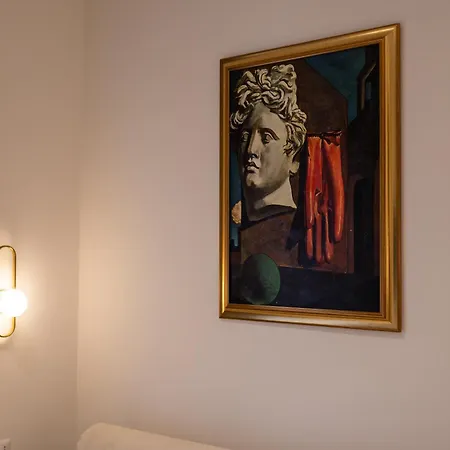 Romart Luxury Rooms-2