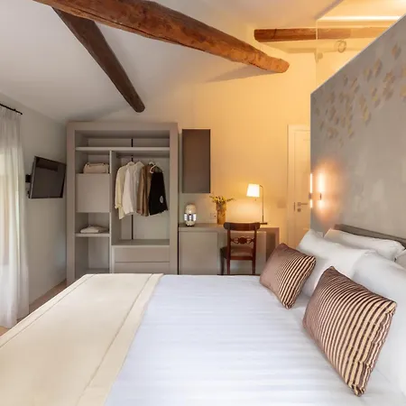 Deconcept House-3