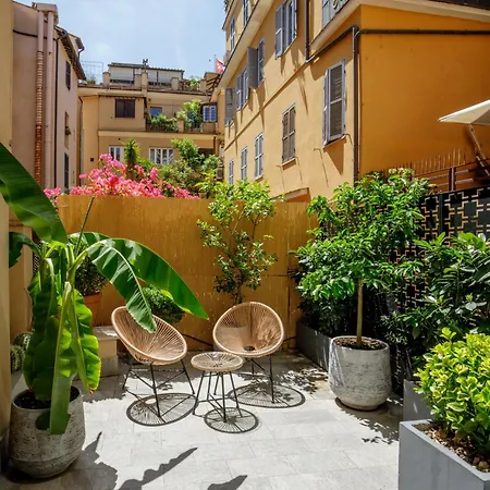 Condotti Palace-3