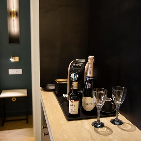Unicum Trastevere Suites-2