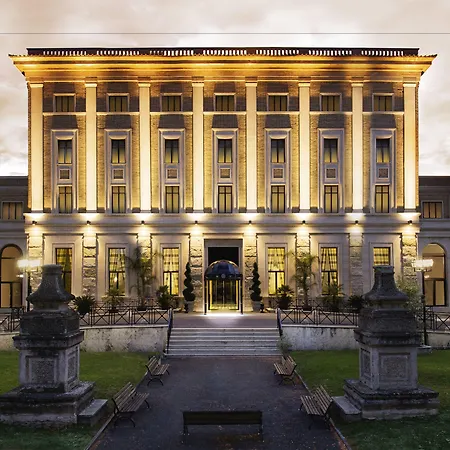 Th Roma - Carpegna Palace-3