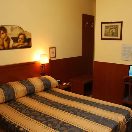 Hotel Viennese-3