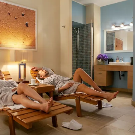 Vivaldi Luxury Rooms-3