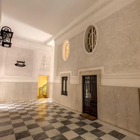 Grand Tour Rome Suites - Liberty Collection-3