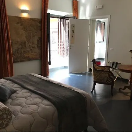 Room 94 Piazza Di Spagna-3
