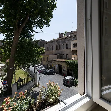 Guest House Al Conservatorio-2