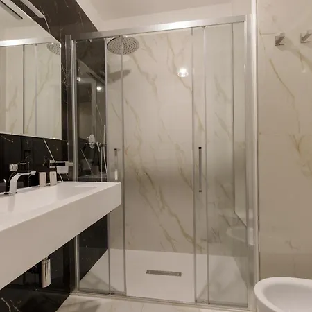 Suites 51-2