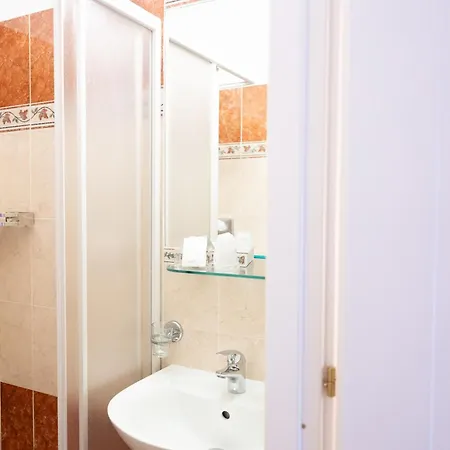 Hotel Romantica-2
