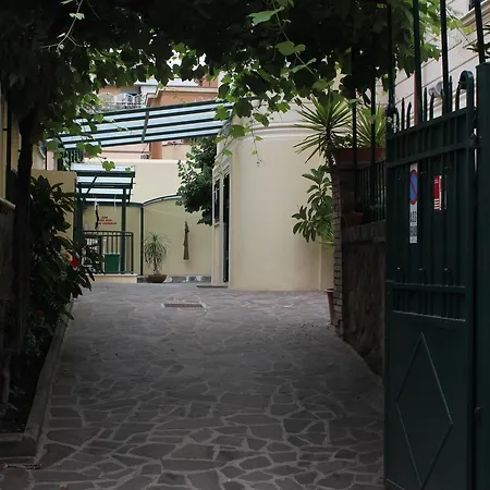 Casa Per Ferie Beato Rosaz-2