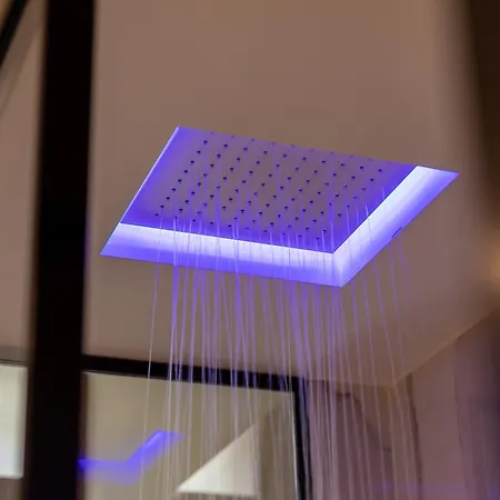 Blue Inn Luxury Suites-2