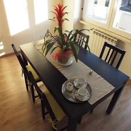 Romantic Holiday Rome B&B-2