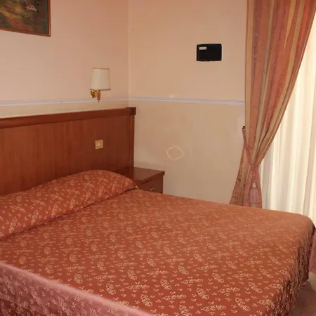 Alex City Inn III-3