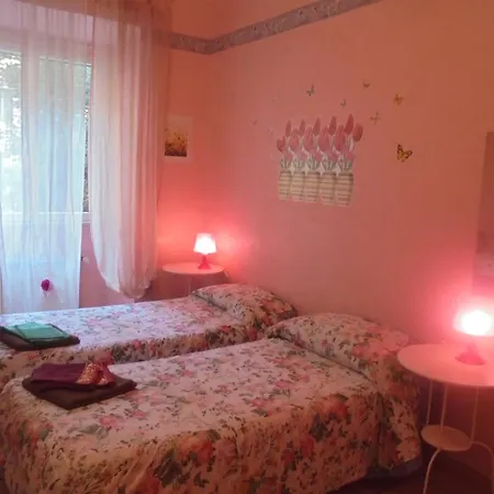 Max House-3