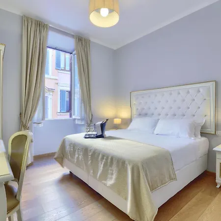 Gravina Suite Frattina-2