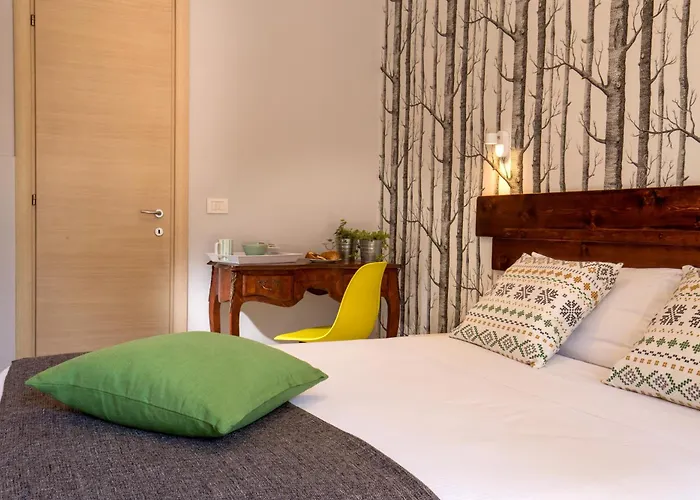 Hotels in Rome ItalyUrban Garden