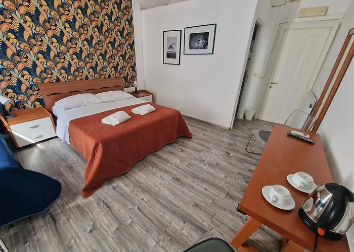 Roma Story Hotel
