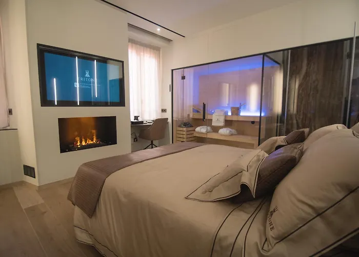 Tritone Luxury Suites Fontana Di Trevi Rome