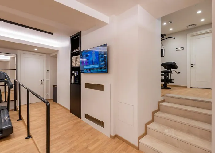 Hotels in Rome ItalyH10 Palazzo Galla