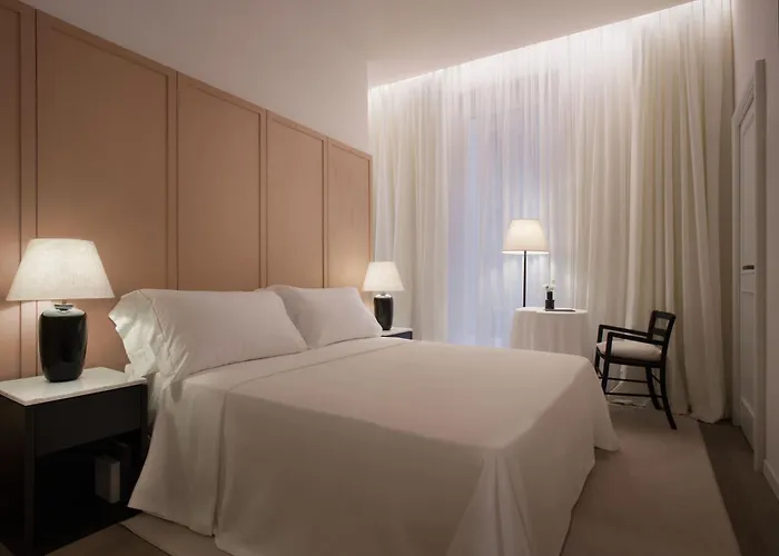 Parisii Bocca Di Leone 88 Bed & Breakfast Rome