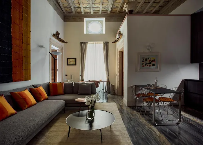 Palazzo Delle Pietre - Luxury Apartments Rome