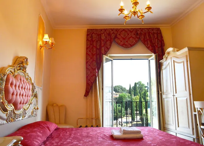 Colosseo Rooms Imperial Rome