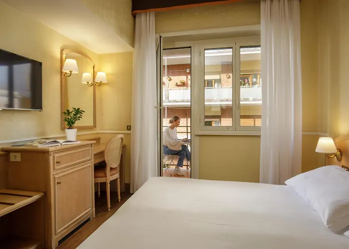 Hotel Santa Costanza By Omnia Hotels Rome