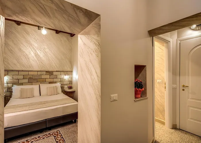 Colosseo Accomodation Room Guest House Rome