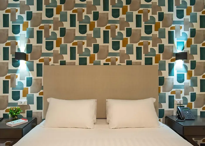 Hotels in Rome ItalyNavona Essence