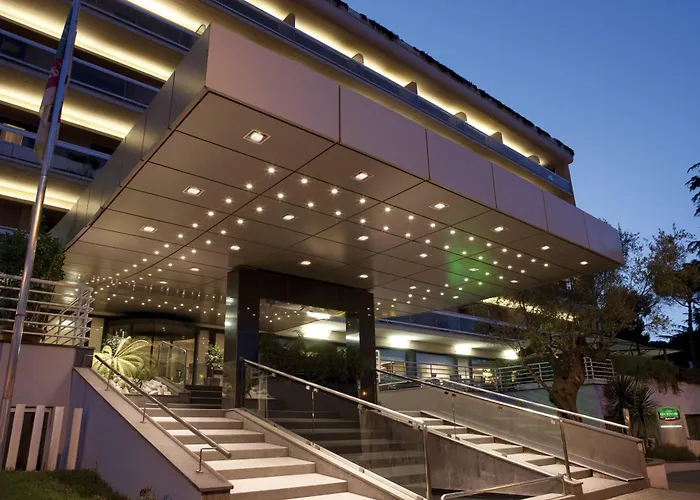 Hotels in Rome ItalyCourtyard By Marriott Central Park