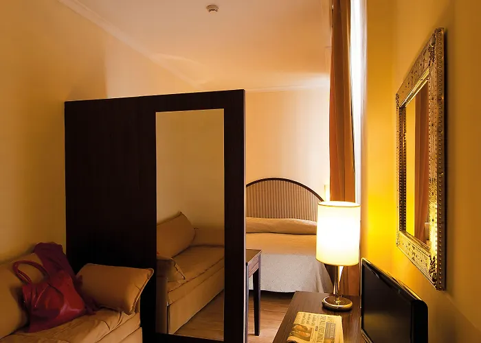 Hotel Novecento Rome