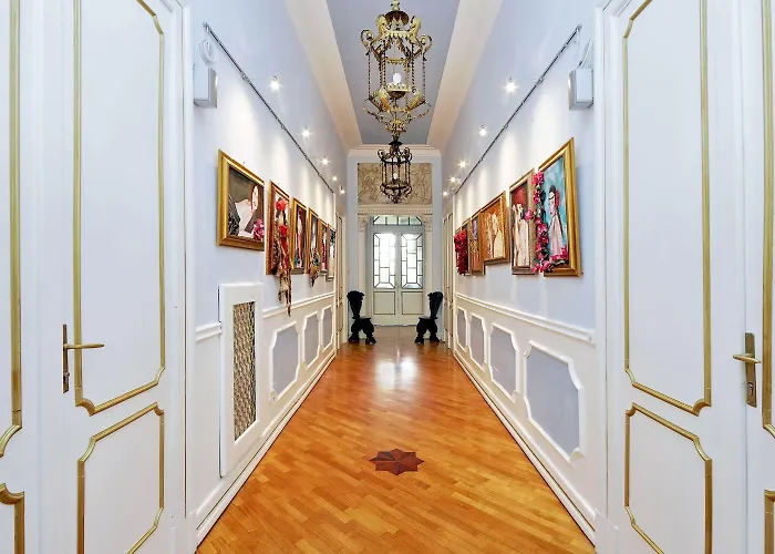 Domus Monami Luxury Suites Rome