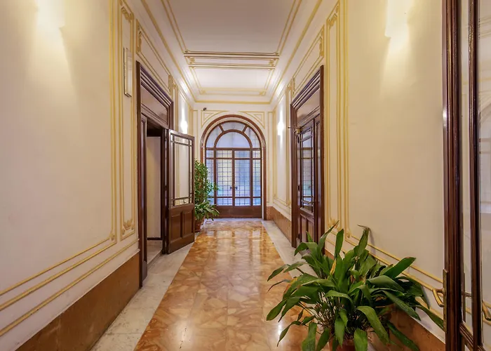 Domus Veneto Rome Bed & Breakfast