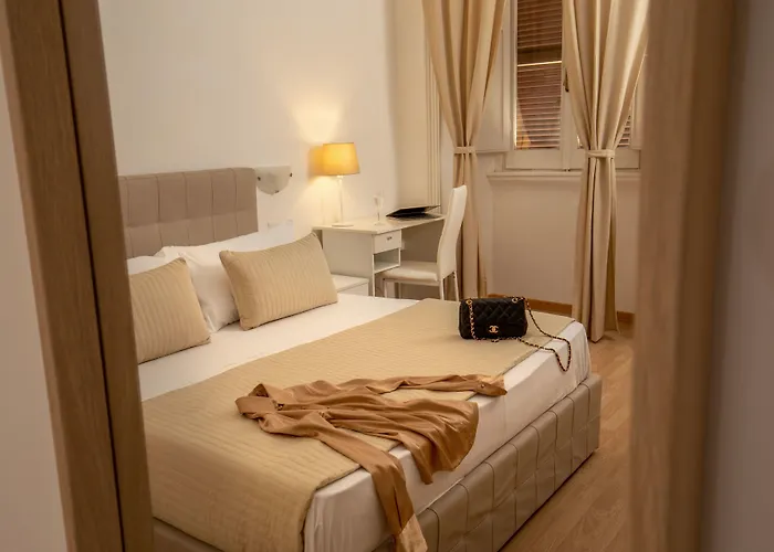 Domus Veneto Rome Bed & Breakfast